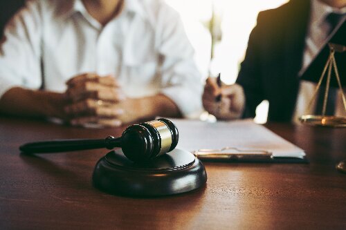 深圳离婚律师：可以先起诉离婚再分割房产吗