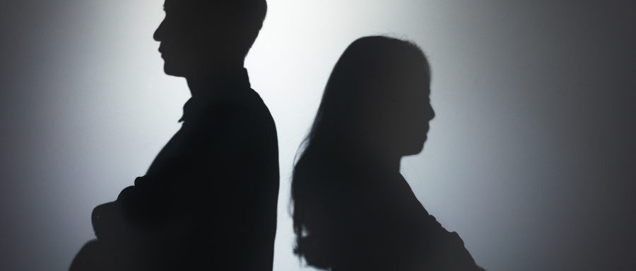 深圳专业离婚律师:全职太太离婚时除了分财产,还能要“家务补偿”吗?能补多少?(图1)