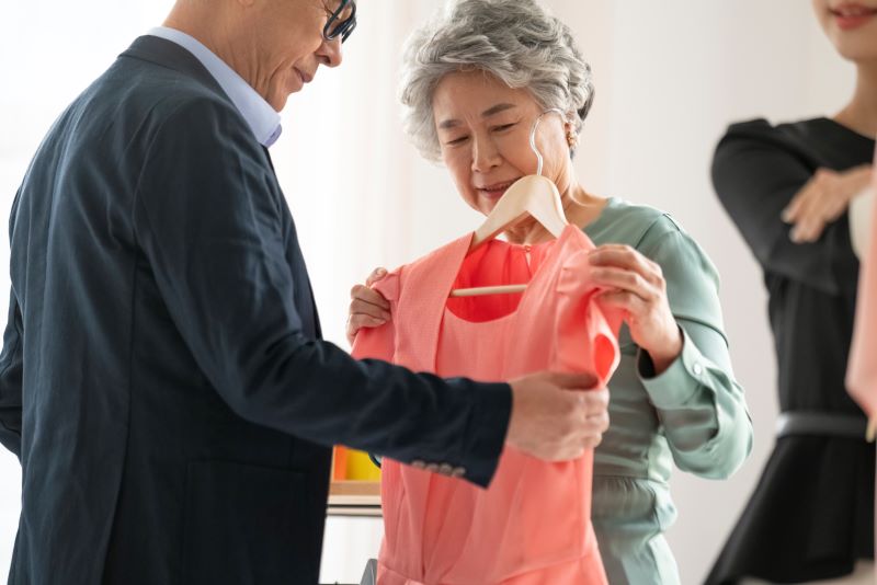 深圳婚姻家事律师:祖父母、外祖父母有无探望孙子女的法定权利?